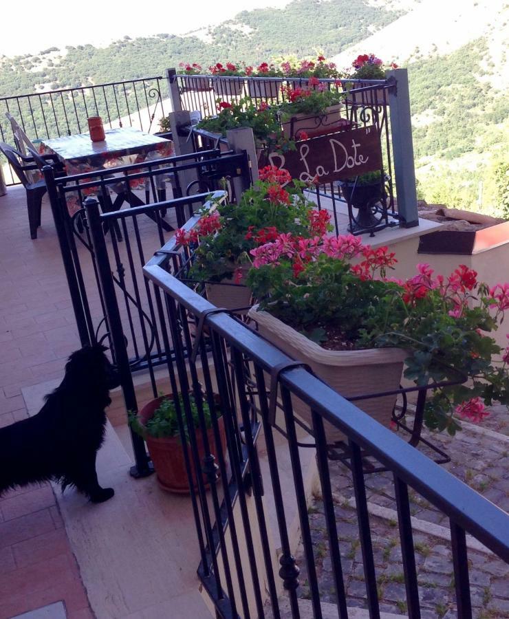 La Dote Bed and Breakfast Santo Stefano Di Sessanio Eksteriør billede